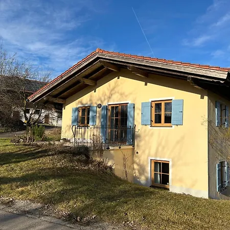 Apartment Jaklmuehlner Hof Tittmoning